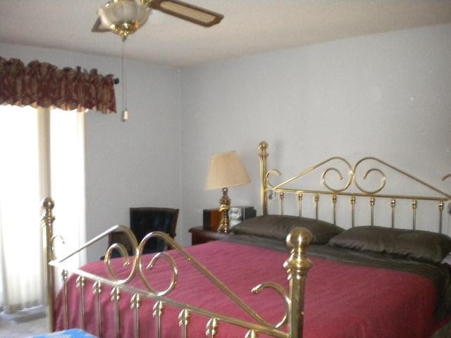 25 W Armstrong Rd, Lodi, CA 95242 photo 9