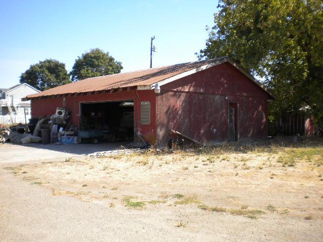 25 W Armstrong Rd, Lodi, CA 95242 photo 20