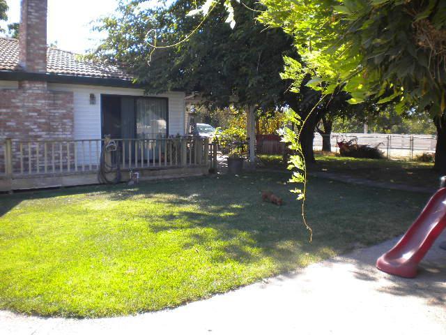 25 W Armstrong Rd, Lodi, CA 95242 photo 19