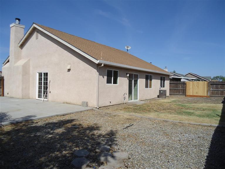 1967 Mcgee Ave, Dos Palos, CA 93620 photo 11