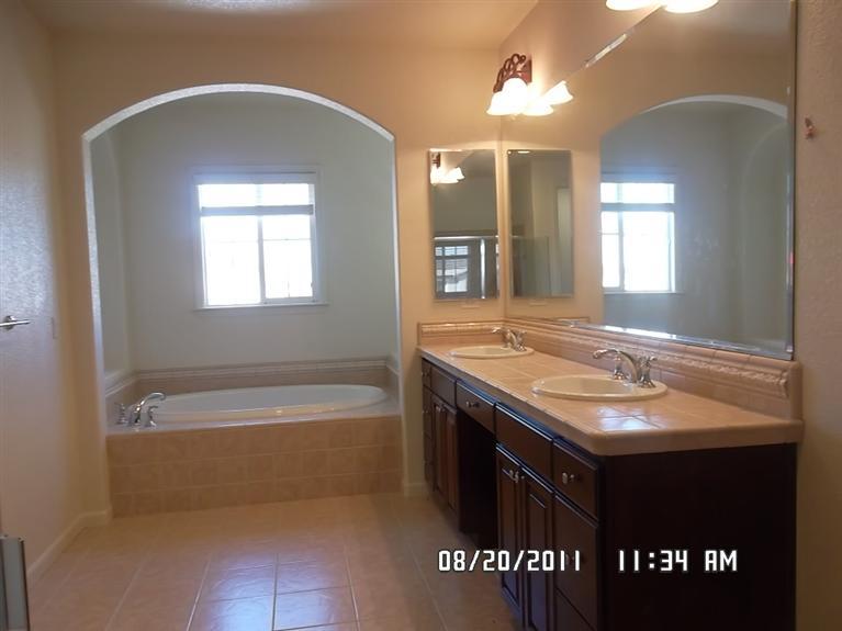 724 Tornga Dr, Ripon, CA 95366 photo 18