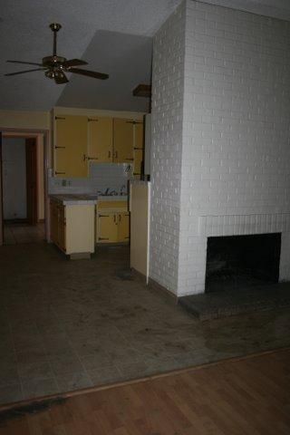 220 El Capitan Ave, Manteca, CA 95337 photo 5