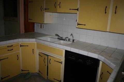 220 El Capitan Ave, Manteca, CA 95337 photo 3