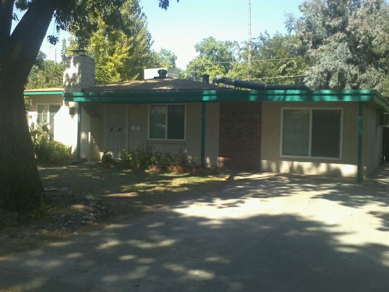 2321 Dora St, Modesto, CA 95354 photo 1