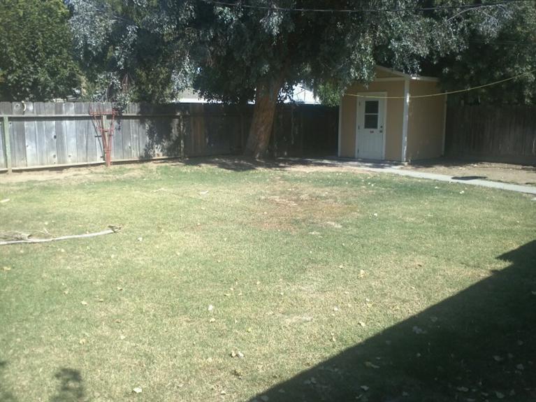 2321 Dora St, Modesto, CA 95354 photo 7