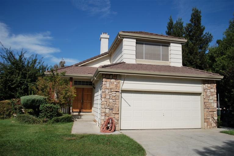 220 King Arthur Ct, Tracy, CA 95376 photo 2