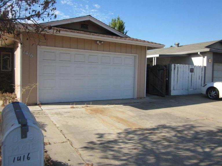 1416 Solar Ave, Modesto, CA 95351 photo 1