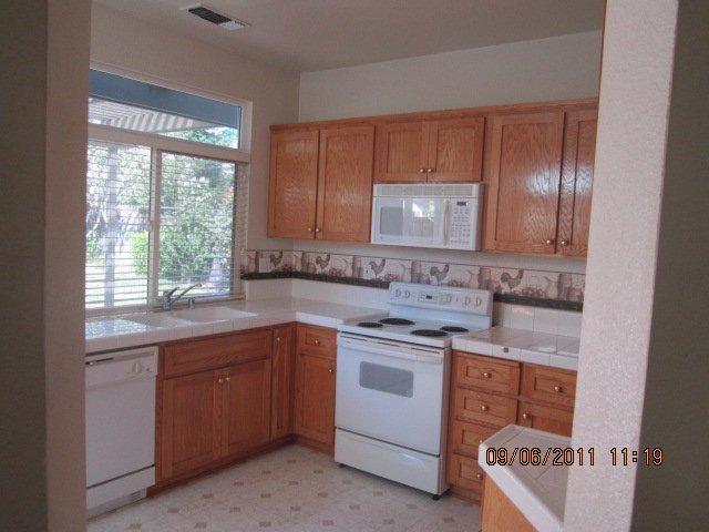 4021 Heritage Dr, Modesto, CA 95356 photo 8