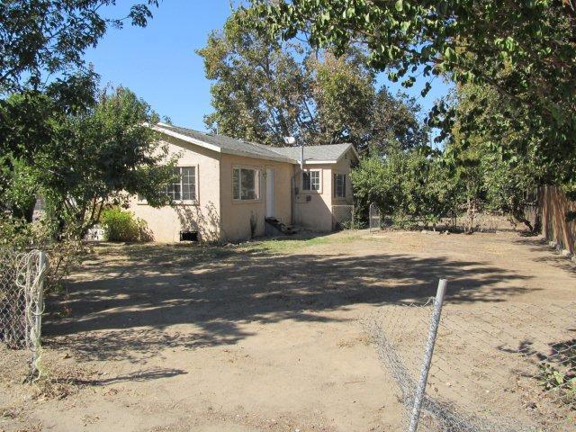 1021 Beverly Dr, Modesto, CA 95351 photo 1