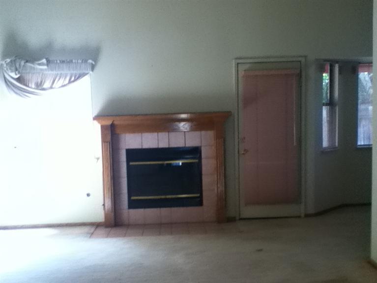 904 Norwegian Ave, Modesto, CA 95350 photo 2
