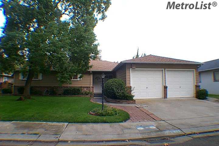 1321 Fordham Ave, Modesto, CA 95350 photo 1