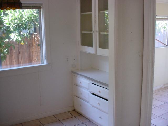 411 W 26th St, Merced, CA 95340 photo 4