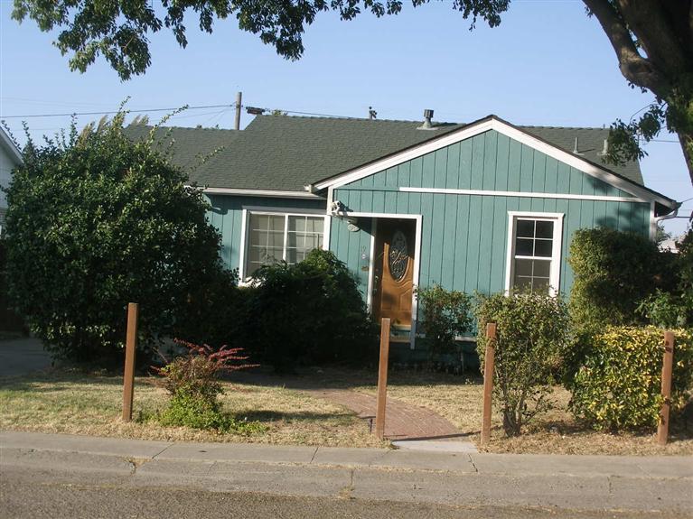 19 N 4th St, Isleton, CA 95641 photo 1