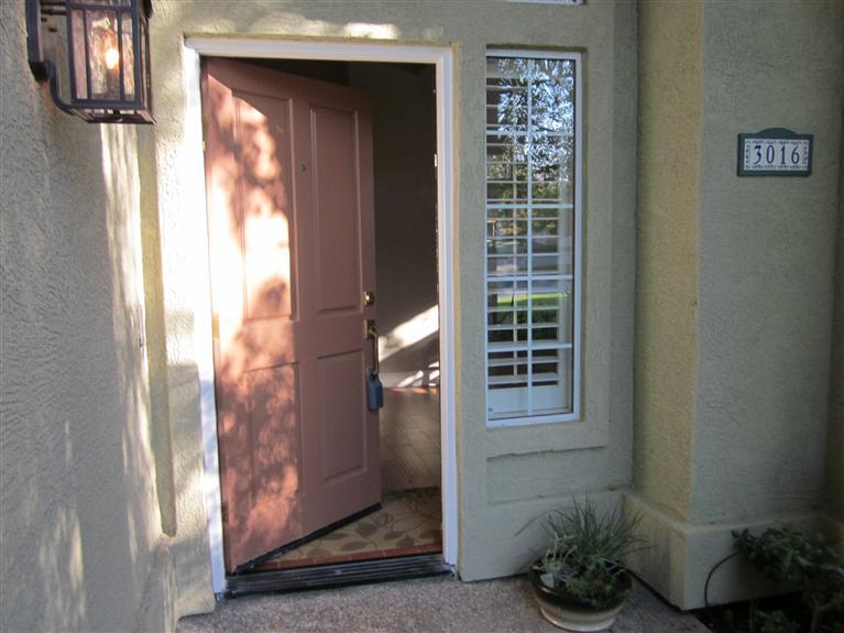 3016 Valasstrada Ct, Carmichael, CA 95608 photo 2