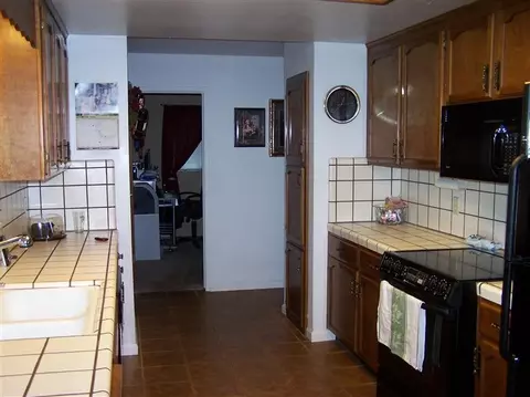 1476 Midland Ct, Manteca, CA 95336 photo 3