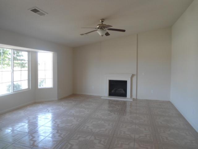 494 Allegra Dr, Merced, CA 95341 photo 2