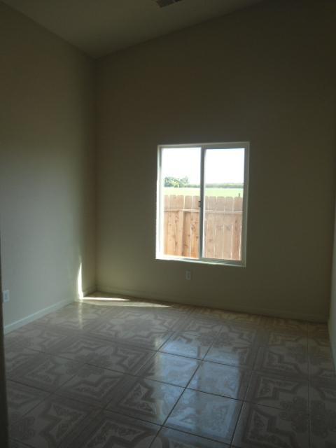 494 Allegra Dr, Merced, CA 95341 photo 6