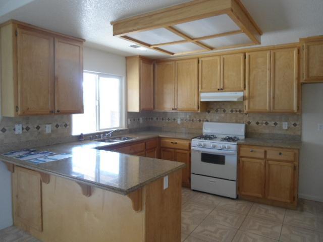494 Allegra Dr, Merced, CA 95341 photo 5