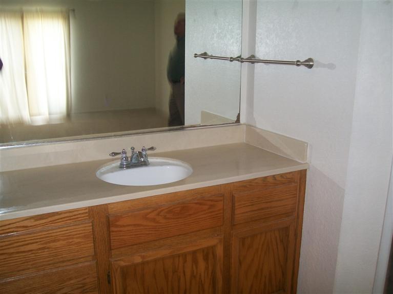 2425 Woodvale Dr, Modesto, CA 95355 photo 9