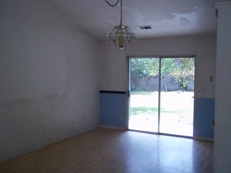 1124 Standish Ct, Modesto, CA 95358 photo 3
