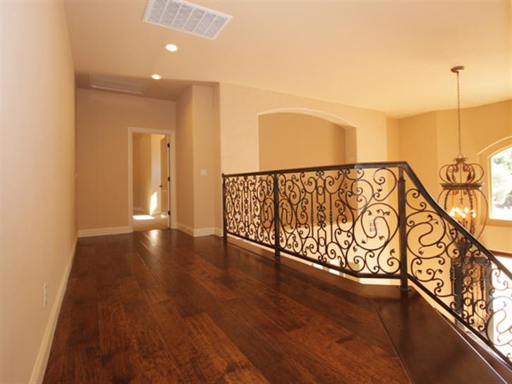 3830 Venice Pl, Carmichael, CA 95608 photo 17