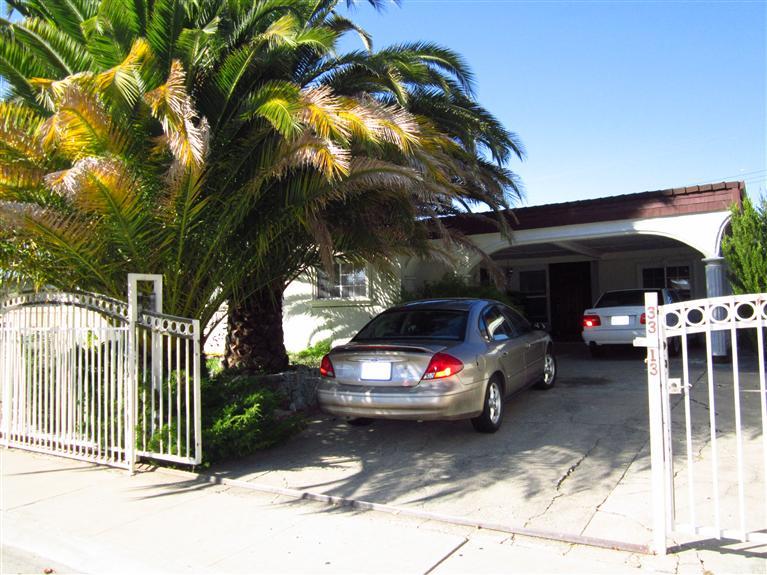 3313 Davidson Dr, Antelope, CA 95843 photo 2
