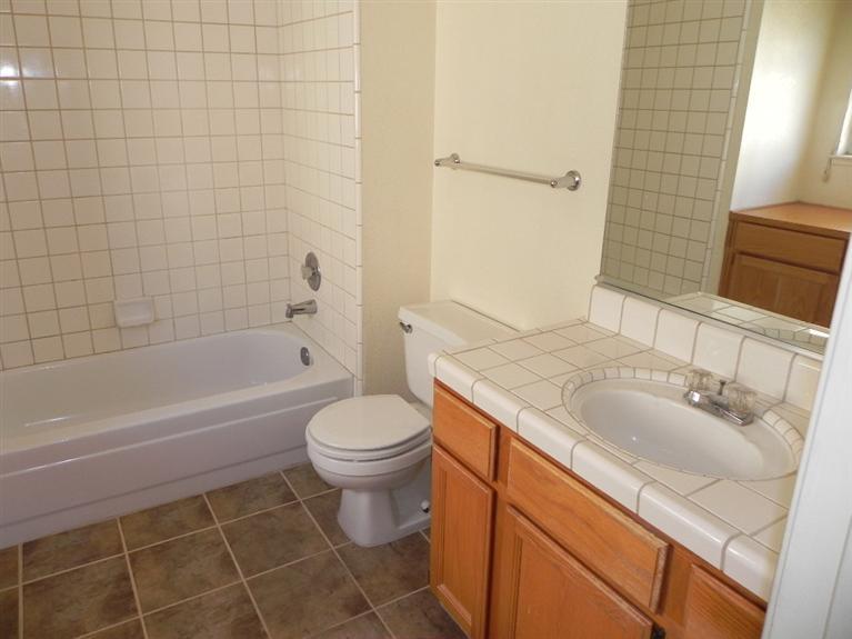 2720 Hoffman Woods Ln, Carmichael, CA 95608 photo 11