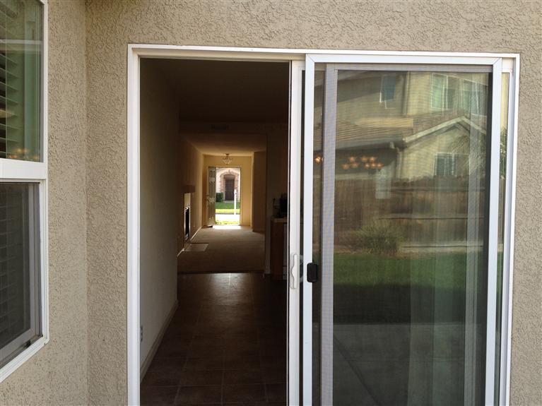 1393 Dynes St, Merced, CA 95348 photo 3