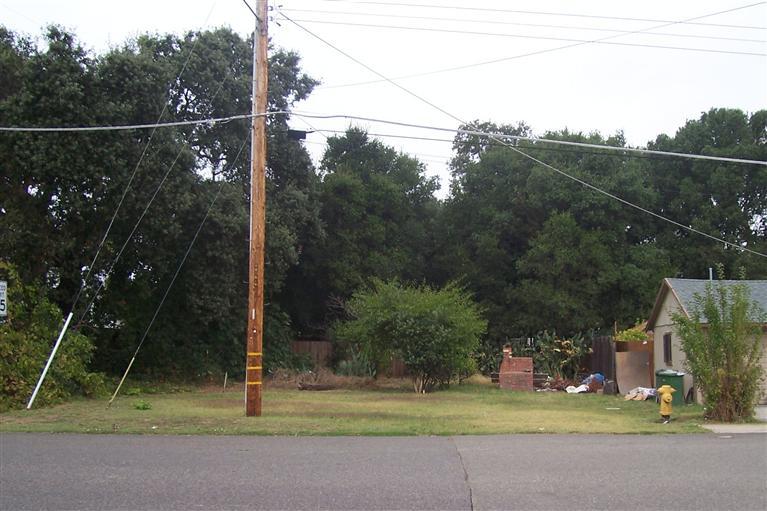 119 E St, Galt, CA 95632 photo 3