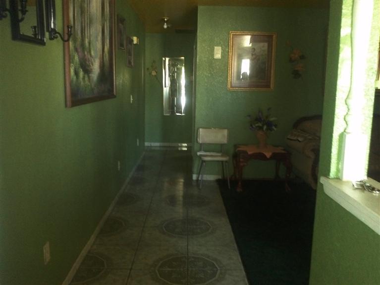 930 E Linwood Ave, Turlock, CA 95380 photo 4