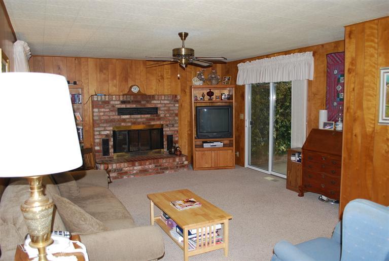 20806 S Carrolton Ave, Ripon, CA 95366 photo 4