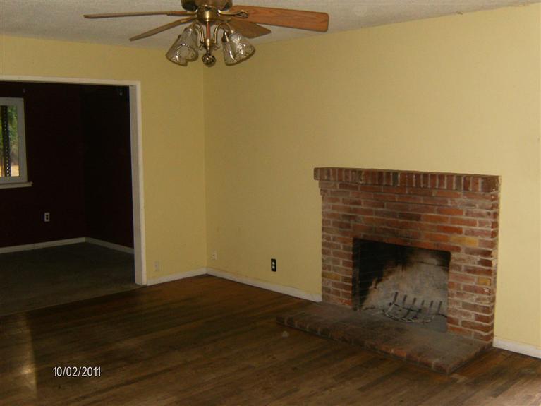 740 N Golden Ave, Lodi, CA 95240 photo 4