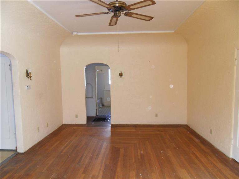 218 Madera Ave, Modesto, CA 95351 photo 5