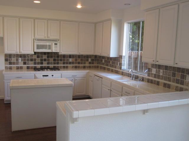 2281 Cabana Ln, Tracy, CA 95377 photo 2