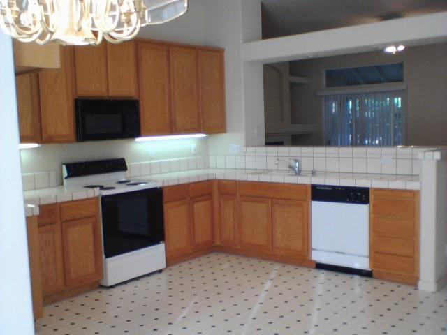 1712 Candler Ln, Modesto, CA 95355 photo 7