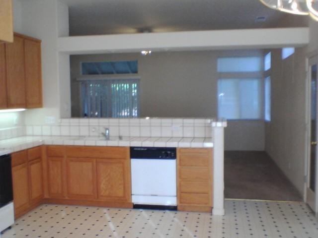 1712 Candler Ln, Modesto, CA 95355 photo 8