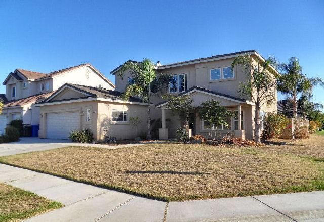2300 Oak Crest Dr, Turlock, CA 95382 photo 2