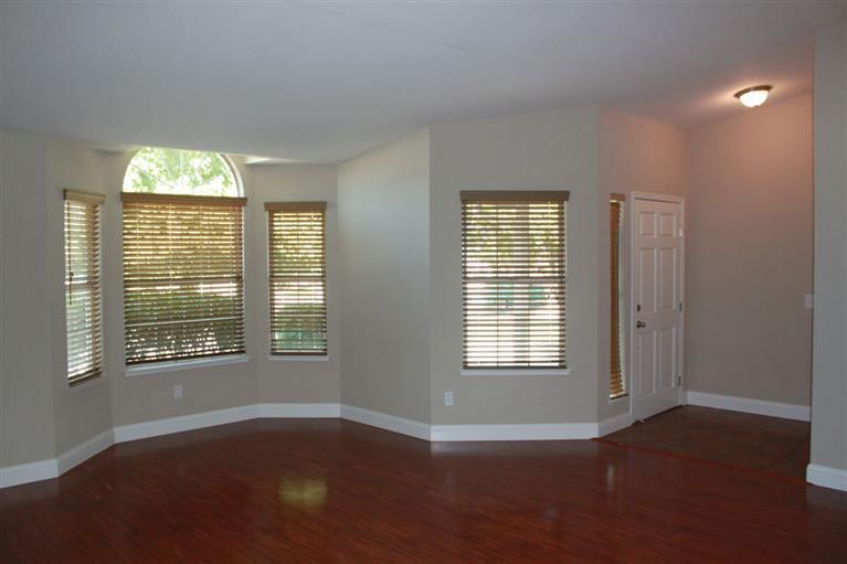 144 Camelback St, Lathrop, CA 95330 photo 6