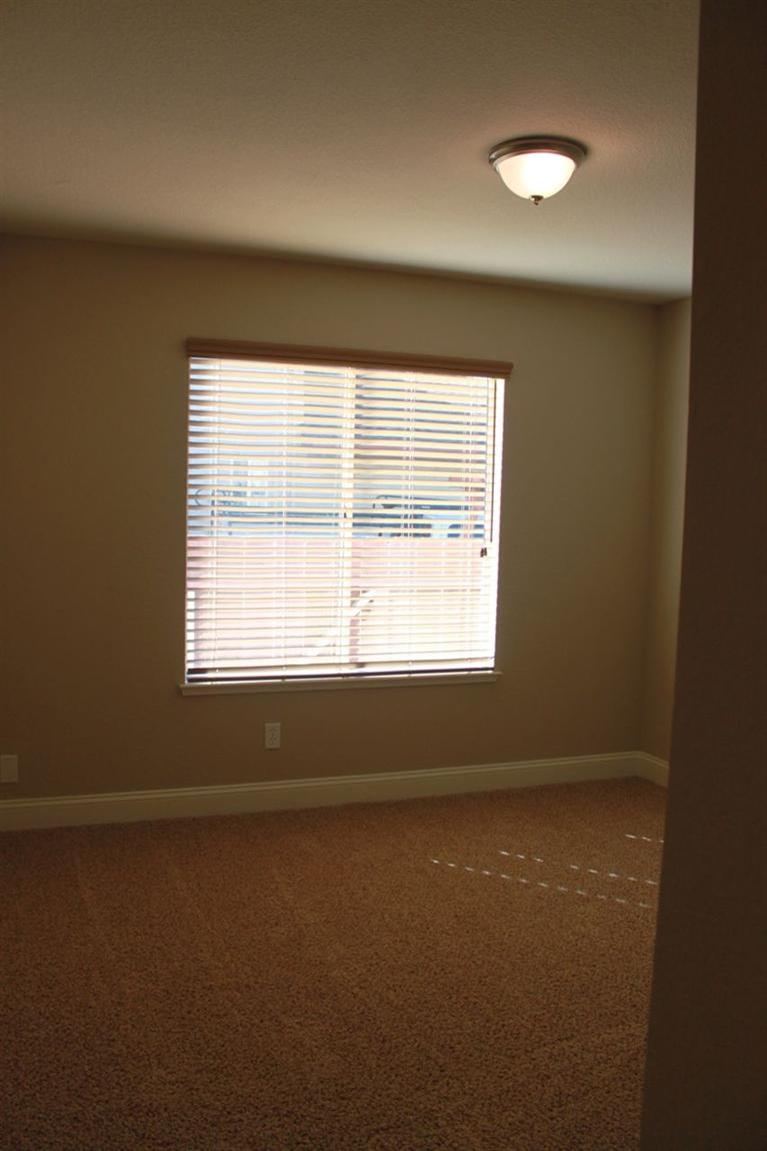 144 Camelback St, Lathrop, CA 95330 photo 17