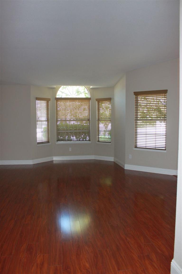 144 Camelback St, Lathrop, CA 95330 photo 5
