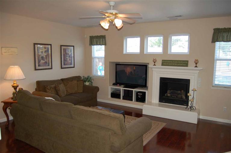 3905 Misty Ln, Modesto, CA 95355 photo 3
