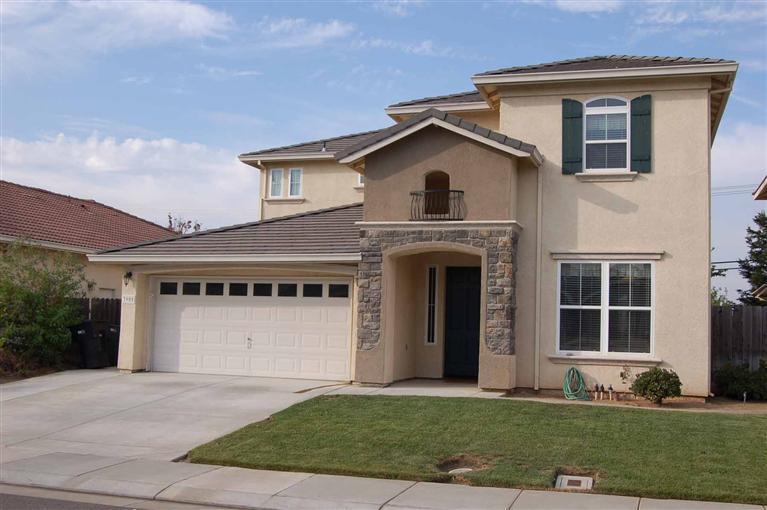 3905 Misty Ln, Modesto, CA 95355 photo 1