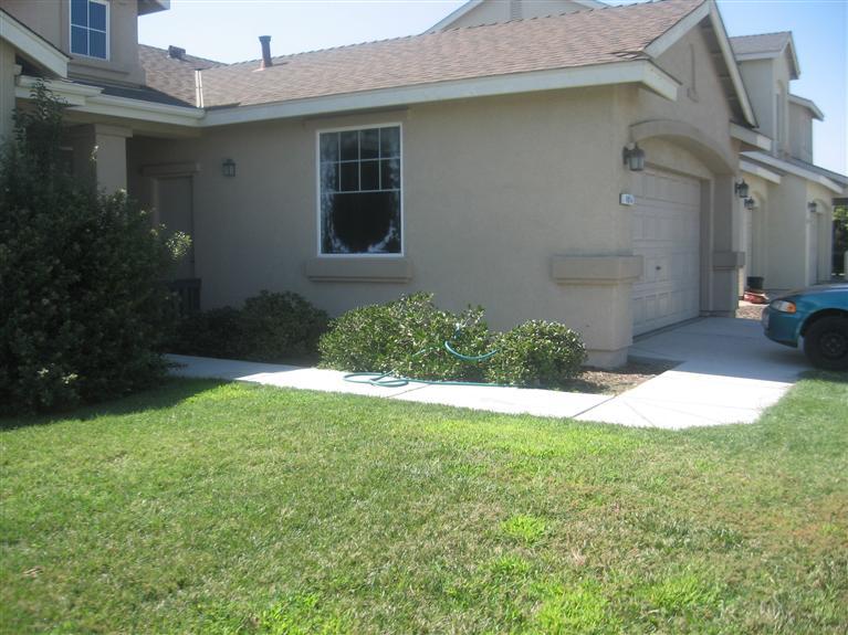 4914 Delphina Ct, Keyes, CA 95328 photo 2