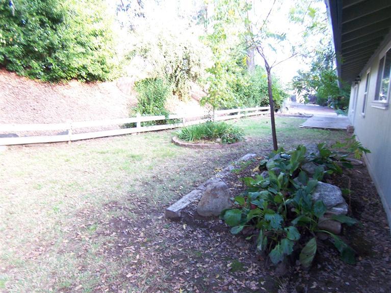 2820 Debbie Ln, Placerville, CA 95667 photo 2