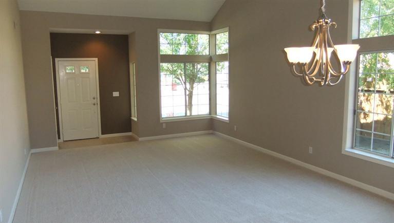1300 Parkside Dr, Tracy, CA 95376 photo 3