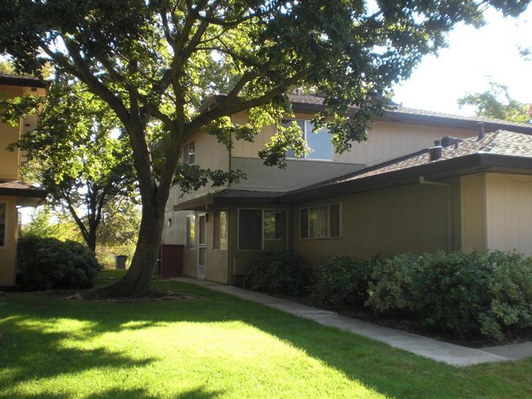 2726 Bidwell St #3, Davis, CA 95618 photo 1