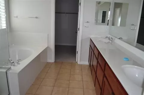 1534 Badger Way, Tracy, CA 95304 photo 9