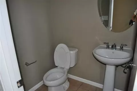 1534 Badger Way, Tracy, CA 95304 photo 18