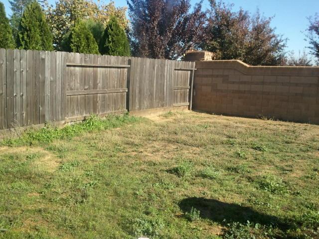 1045 Tiburon, Olivehurst, CA 95961 photo 17