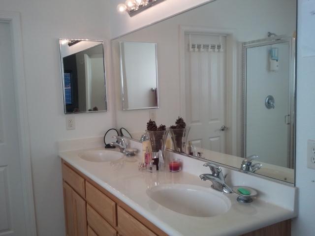 1045 Tiburon, Olivehurst, CA 95961 photo 16